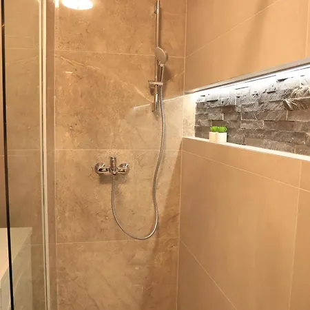 Stylish Lumen Luxury And Free Parking Apartman *